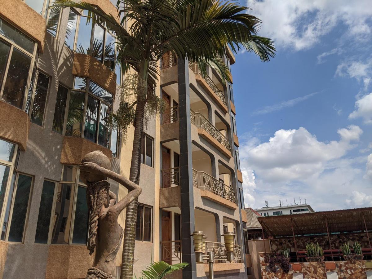 Prestige Hotel Suites Καμπάλα Εξωτερικό φωτογραφία